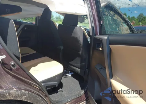 2017 Toyota Rav4 Xle из США, поврежденный, VIN 2T3RFREV9HW637460